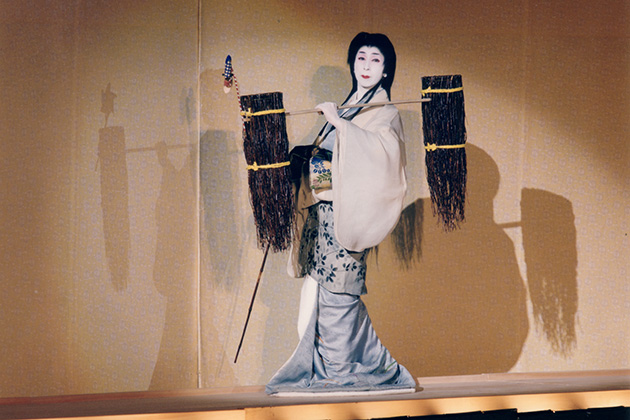 若柳 海穂秀(わかやぎ みほひで)の日本舞踊写真4